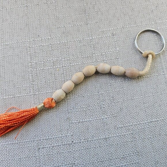 Keychain Real wood Beads Handmade 7 Beads Orange Tassel Keys Holder - Picture 7 of 11